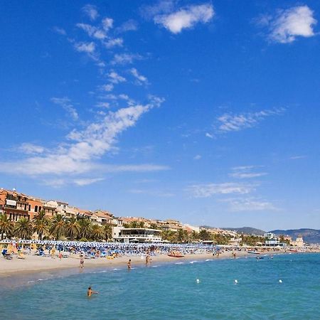Appartamento 100Mt Dal Mare Лоано Экстерьер фото